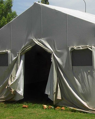 Изготавливаем солдатские палатки в Пыталово вместимостью <strong>до 70 человек</strong>